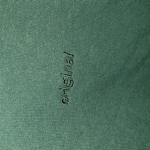 Divided crop top sweatshirt - Picture 2 of 4